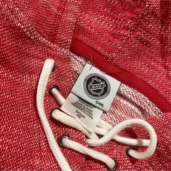 NHL DETROIT RED WINGS HOODIE Womens Size S Lace Up Retro Lightweight Sweatshirt - Picture 6 of 10